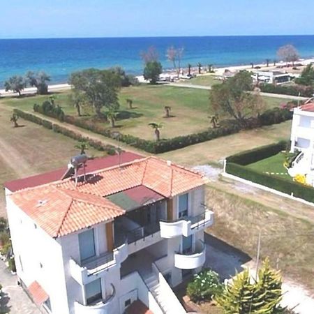 Oxana House Apartment Nea Moudania Exterior foto