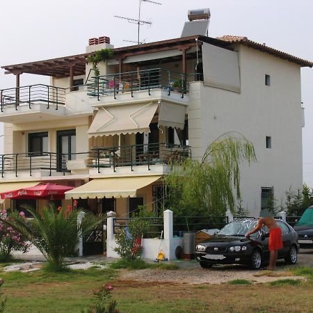 Oxana House Apartment Nea Moudania Exterior foto