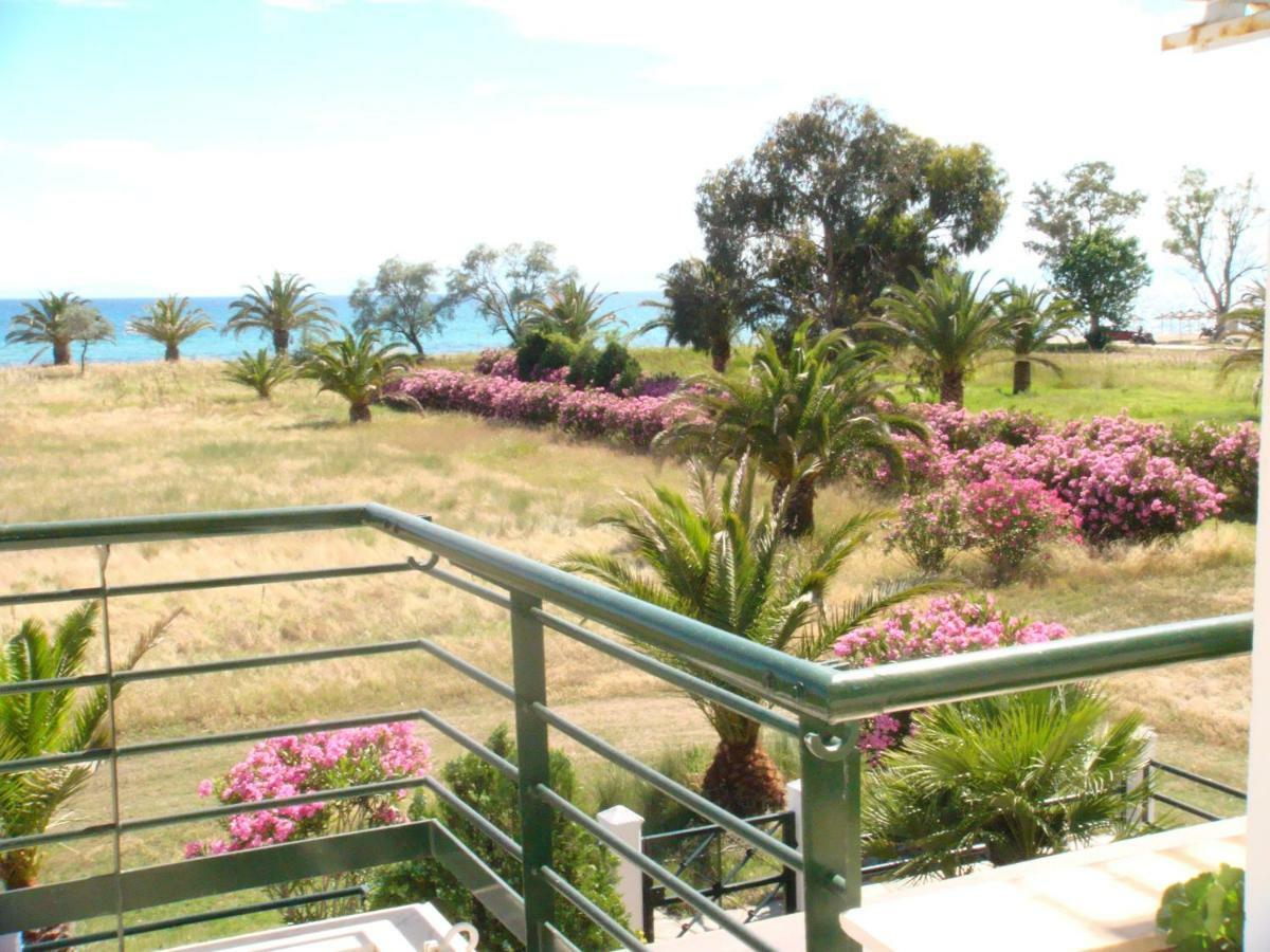 Oxana House Apartment Nea Moudania Exterior foto